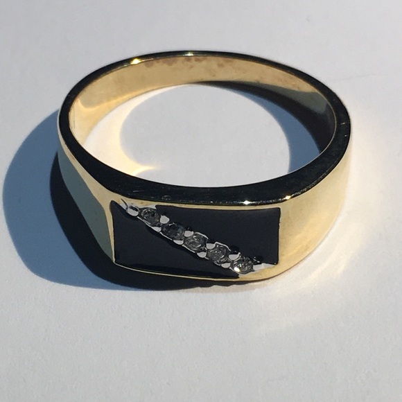 Claudio Men's Swarovski elements Ring - Picture 7 of 7